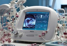 Деца се състезават да задържат дишането си което може да