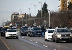 Променят маршрута на три линии от градския транспорт заради аварийни