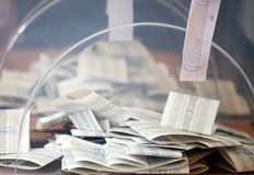 За разлика от България румънците масово гласуват въпреки миналогодишния скандал