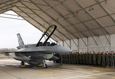 Атанас Атанасов Възможен е саботаж срещу приемането на изтребителя F 16Скандалът