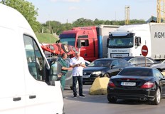 Драгомир Драганов Близо 6000 автомобила преминаха към Румъния от сутринтаПридвижването