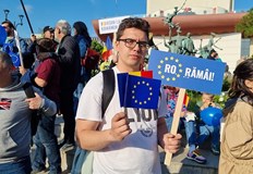 Оспорвана надпревара за президент в Румъния Предстоящият втори тур на