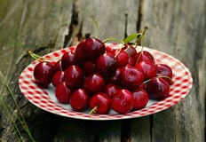 Научни изследвания разкриват лечебните свойства на обичания летен плодЧерешите отдавна