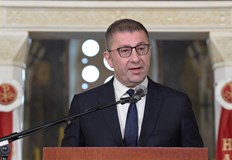 Премиерът на Северна Македония призова ЕП да признае македонската идентичност