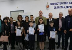 Над 120 рисунки се състезаваха в областния кръг на конкурсаШестима