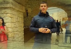 Освен автомобилите запорирани са и над 160 имота на съпругата