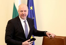 Делегацията ще отдаде почит на светите братя Кирил и МетодийМинистър председателят