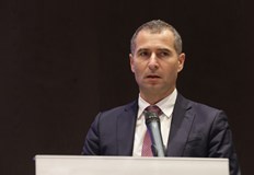 Близки до властта лица поеха контрола над бъдещето на ядрената