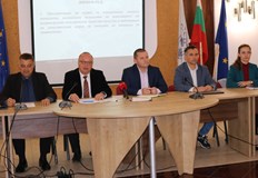 Свидетелство за мотопед и по големи правомощия на кметовете сред основните