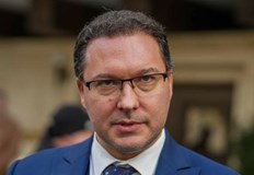 МВР ще изясни необходимостта от покупката на религиозни символи за