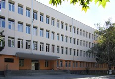 Отмяната на церемонията разгневи семействата на зрелостницитеРодители на ученици от