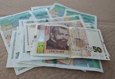 Апашът е отмъкнал портфейл от офисСобственик на търговски обект в