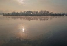 Корабът Европа който обслужва линията е повреденФериботният кораб Европа който