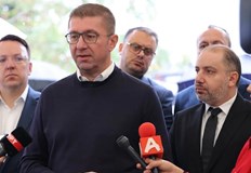 Премиерът на Северна Македония заяви че не вижда промяна в
