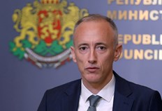 МОН публикува за обществено обсъждане промените в законаМинистърът на образованието