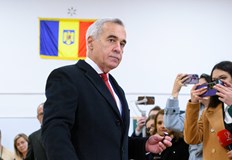 Бившият кандидат за президент на Румъния се отказа от политическа