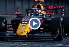 Българският пилот е в ТОП 3 в спринта на Имола Никола