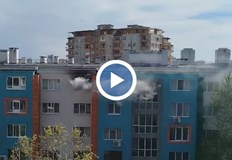 Евакуираха жителите на входа в комплекс Зорница Пожар избухна в апартамент