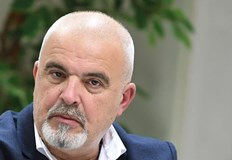 Камионът който е прекарвал контрабандните цигари е бил ескортиран и