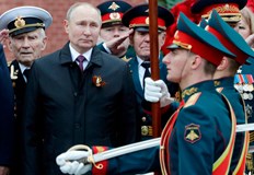 Със засилени мерки за сигурност Москва отбелязва 80 годишнината от победата