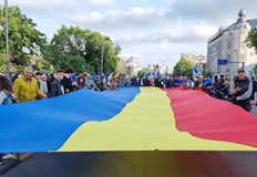 Гражданите излязоха на улицата между двата тура на изборите с