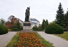 След топлия уикенд температурите падат до 20 градуса очакват се