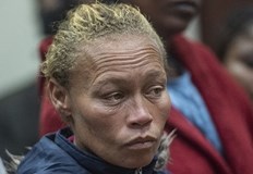 Момичето било искано заради кожата и очите сиМайка от Република