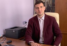 Съдебният спор се отнасял за проект на шестетажна сграда който