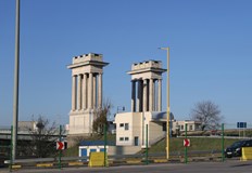 Дружеството очаква да получи Лиценз на Общността за извършване на