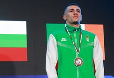 Младият русенец победи представител на домакините в ПолшаВикторио Илиев се