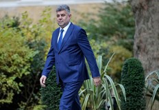 След загубата на коалицията на президентските избори Чолаку се оттегля