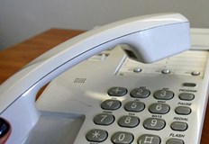 Прокуратурата в Плевен го задържа за телефонни измами на възрастни