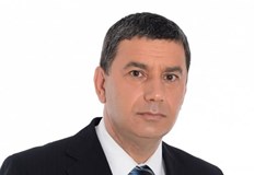 Икономистът алармира за драстично повишаване на осигуровките цените на здравните