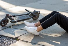 Полицията безсилна пред масовото нарушаване на кметската забрана16 годишно момиче от