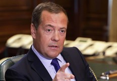 Бившият руски президент коментира споразумението между САЩ и Украйна за