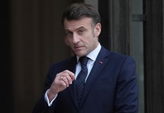 Френският президент ще представи страната си като алтернатива между САЩ