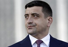 Крайнодесният лидер ще се изправи срещу един от двамата претенденти