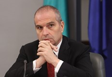 Гроздан Караджов отчете напредък и в системата на спешната помощ