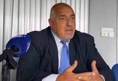 Лидерът на ГЕРБ Терзиев иска да се прави на силенЛидерът