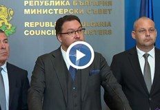 Настоящият и бившият вътрешен министър се обвиняват взаимно за спорната