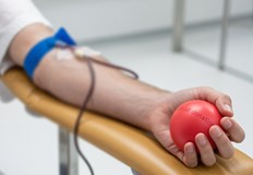 Около 100 деца в България се нуждаят от редовно кръвопреливане