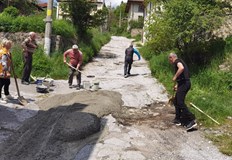 Улиците в родопското село Славейно не преасфалтирани от 20 годиниЖителите