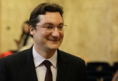 Липсата на дебат е големият проблем на нашата демокрация смята