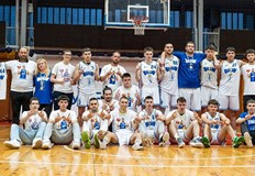 Двоен успех за русенския клуб – мъжете с титла децата