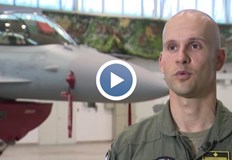 Пилотирането на F 16 е до много голяма степен облекчено спрямо