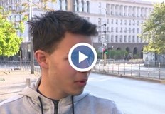 18 годишен младеж разказва как фирма за пътна помощ му поискала