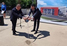 Спортният министър и Пенчо Милков възобновиха строителството на спортна зала