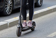 Най честите нарушения са че ги карат по платното за движениеСДВР