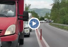 Задръстванията към Гърция достигнаха 20 километраПътуването към Гърция се превръща