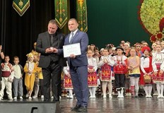 ФТТ Найден Киров и неговият художествен ръководител получиха престижни отличияПлакет